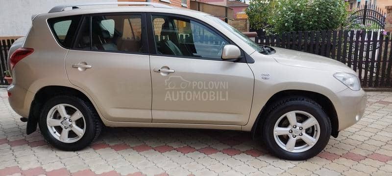 Toyota RAV 4 2.2  4WD