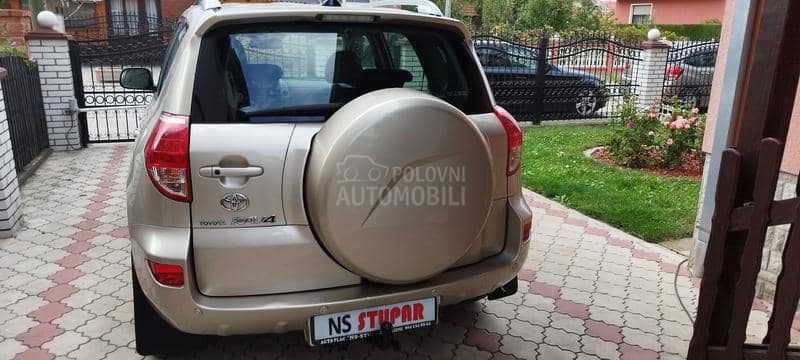 Toyota RAV 4 2.2  4WD