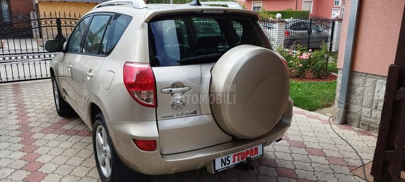Toyota RAV 4 2.2  4WD