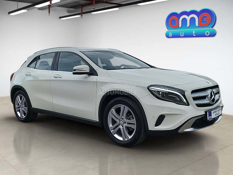 Mercedes Benz GLA 200 D / LED
