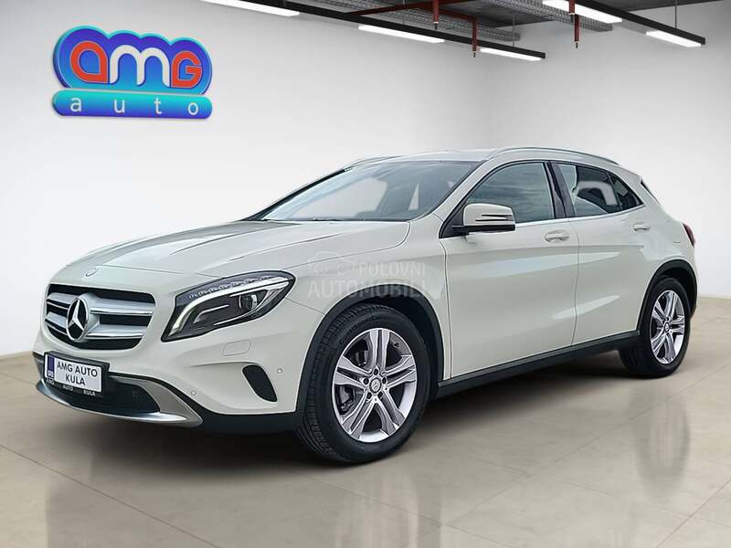 Mercedes Benz GLA 200 D / LED