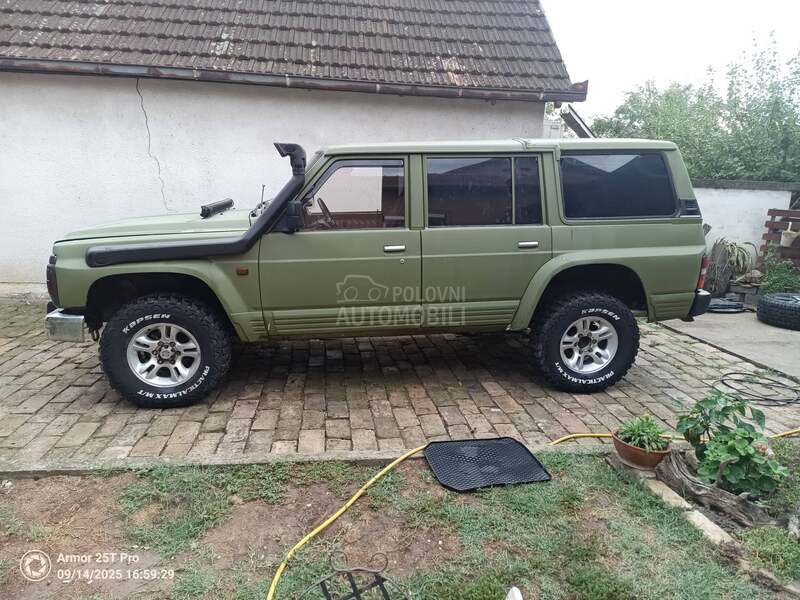Nissan Patrol gr y60