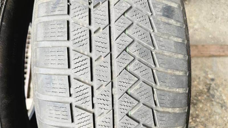 Continental 255/55 R19 Zimska