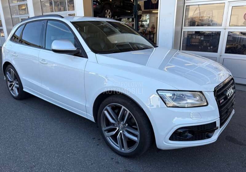 Audi SQ5 U dolasku CH