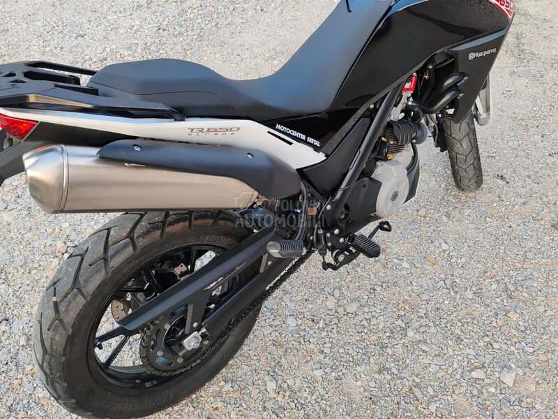 Husqvarna TR 650 strada