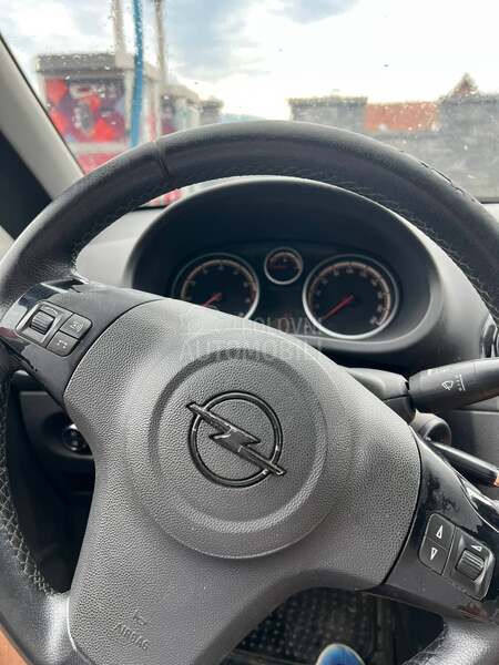 Opel Corsa D OPC LINE