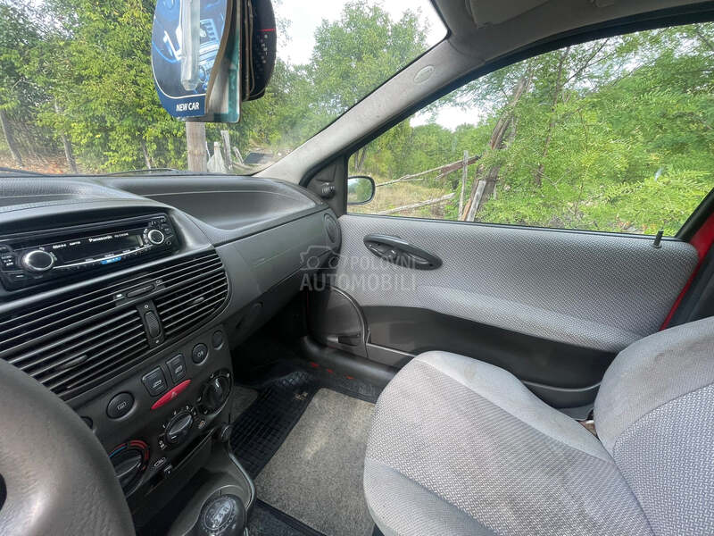 Fiat Punto 1.2 8v