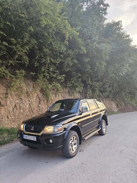 Mitsubishi Pajero Sport 2.5tdi
