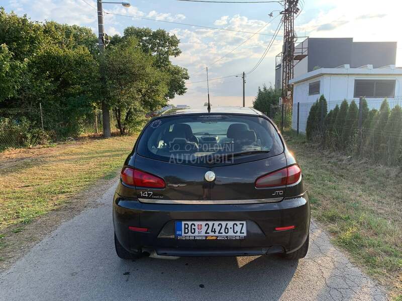 Alfa Romeo 147 