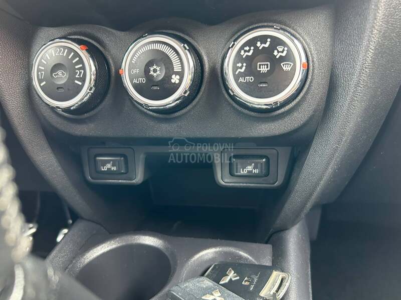 Mitsubishi ASX 1.6 BELA PERLA