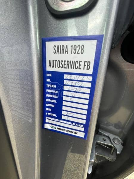 Peugeot 3008 1.5 BleuHDi NOV