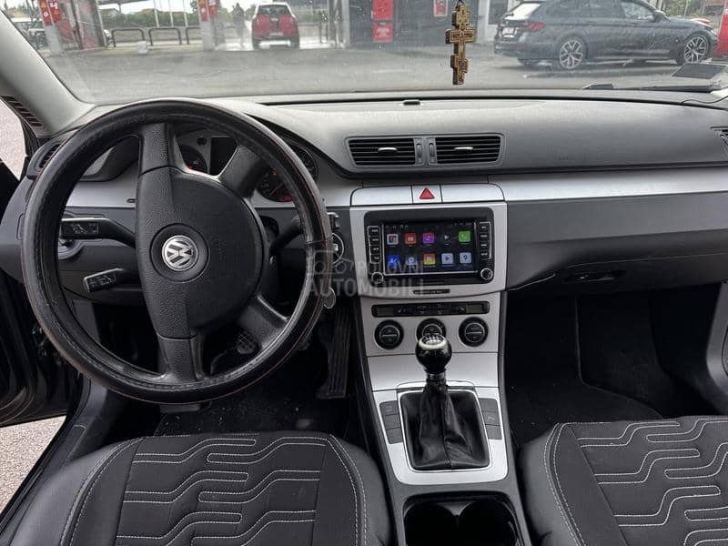 Volkswagen Passat B6  Volkswagen Passat B6