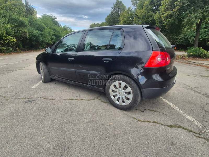 Volkswagen Golf 5 1.4 16v