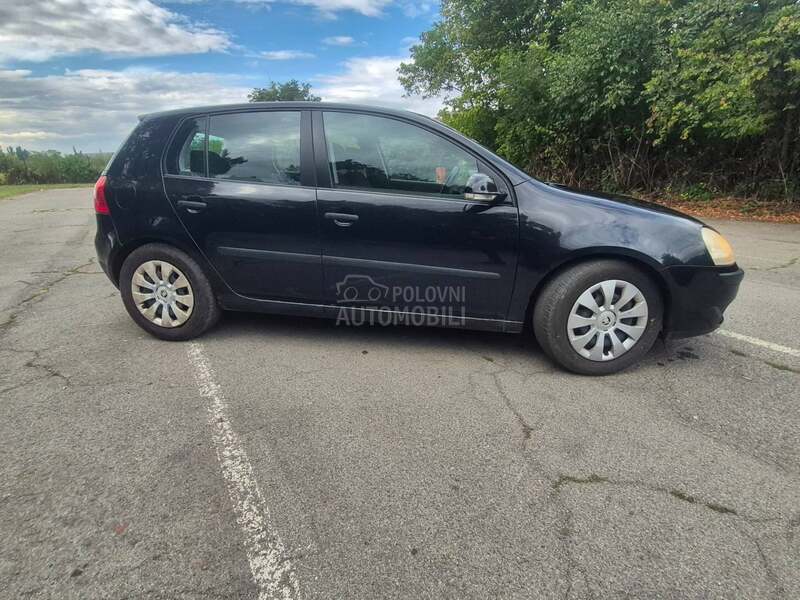 Volkswagen Golf 5 1.4 16v