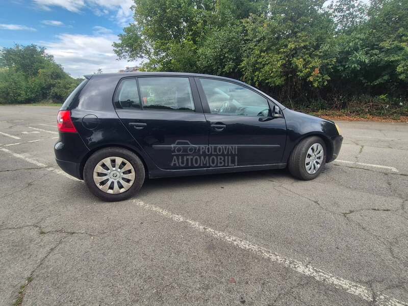 Volkswagen Golf 5 1.4 16v