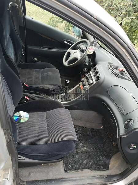 Alfa Romeo 156 