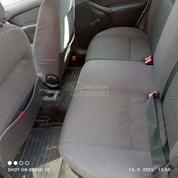 Ford Focus 1800