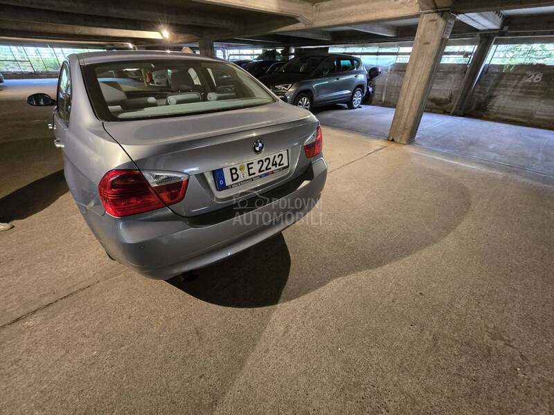 BMW 318 318i