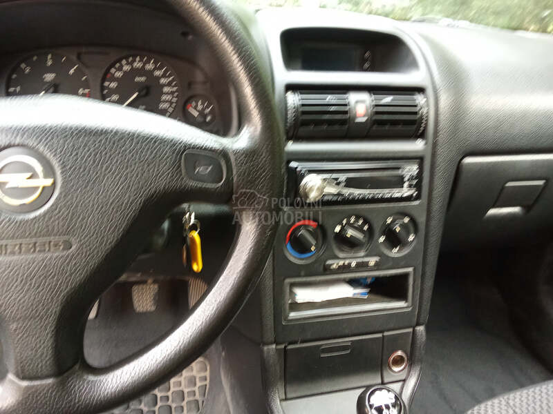 Opel Astra G 