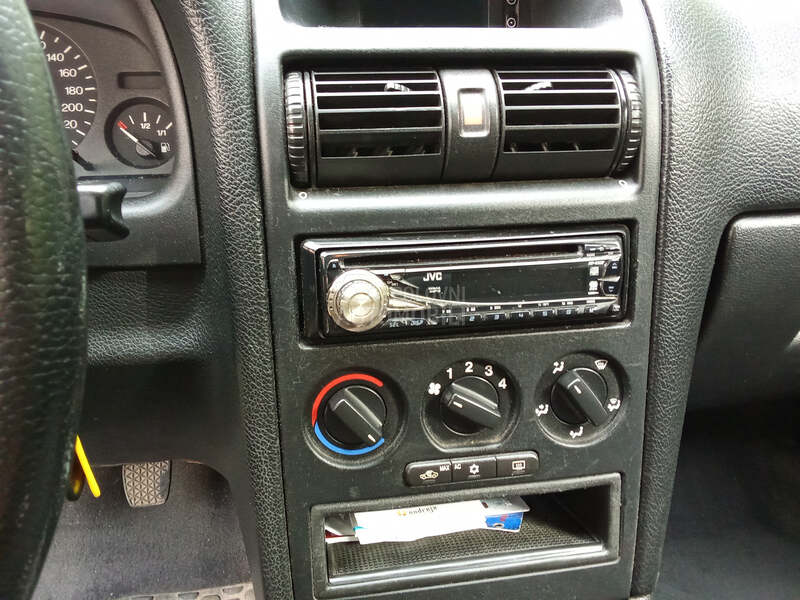 Opel Astra G 