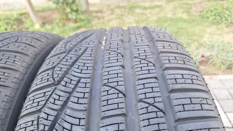 Pirelli 275/40 R19 Zimska