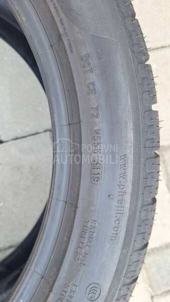 Pirelli 275/40 R19 Zimska