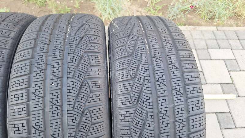 Pirelli 275/40 R19 Zimska