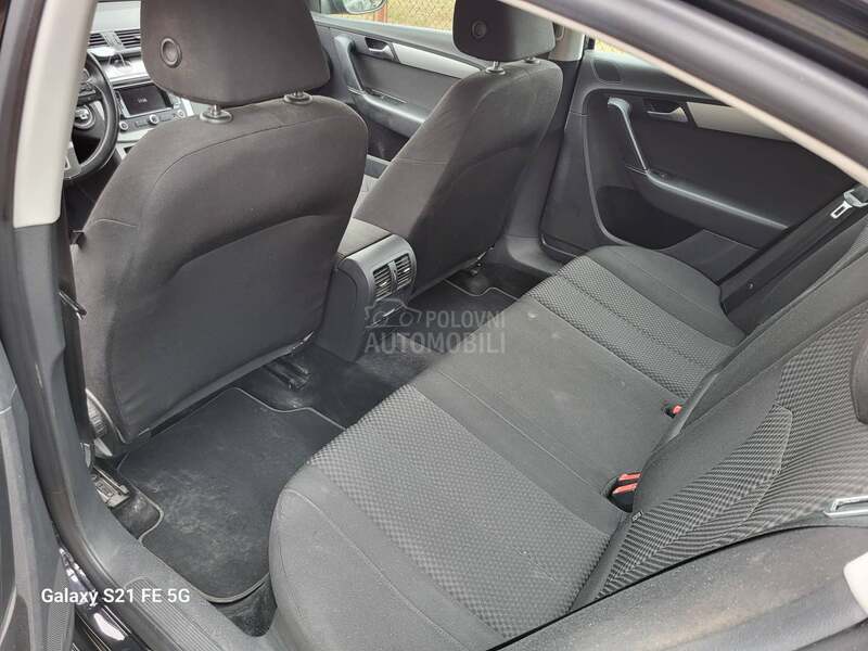 Volkswagen Passat B7 2.0 tdi