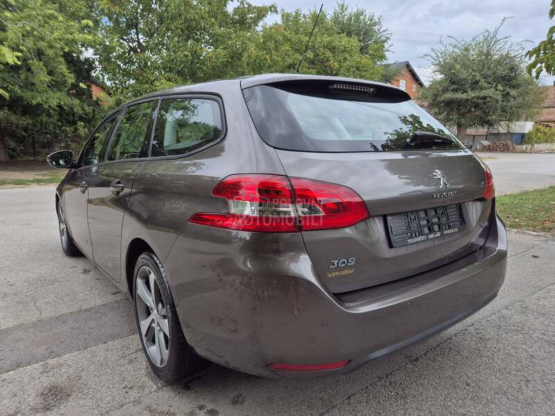 Peugeot 308 