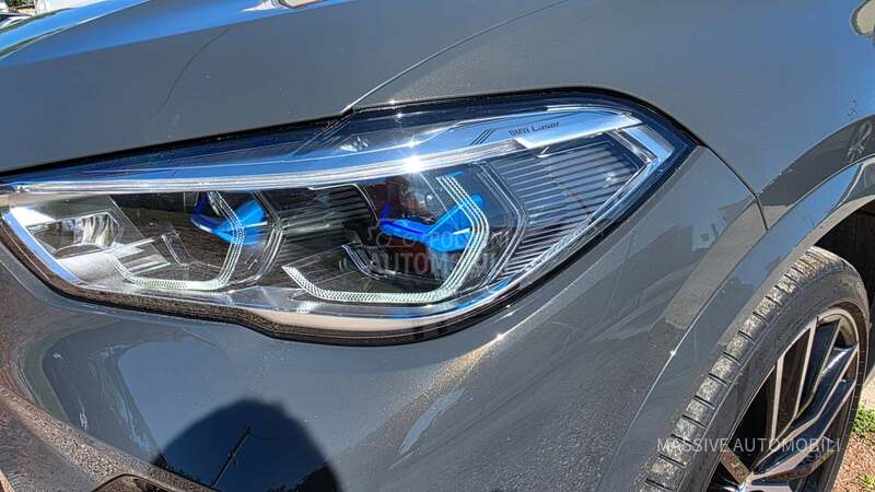 BMW X5 3.0D/M/22/SKY/LASER