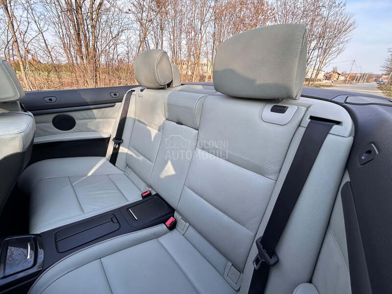 BMW 320 E93 Sport