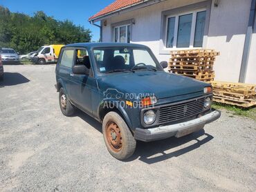 Lada Niva 