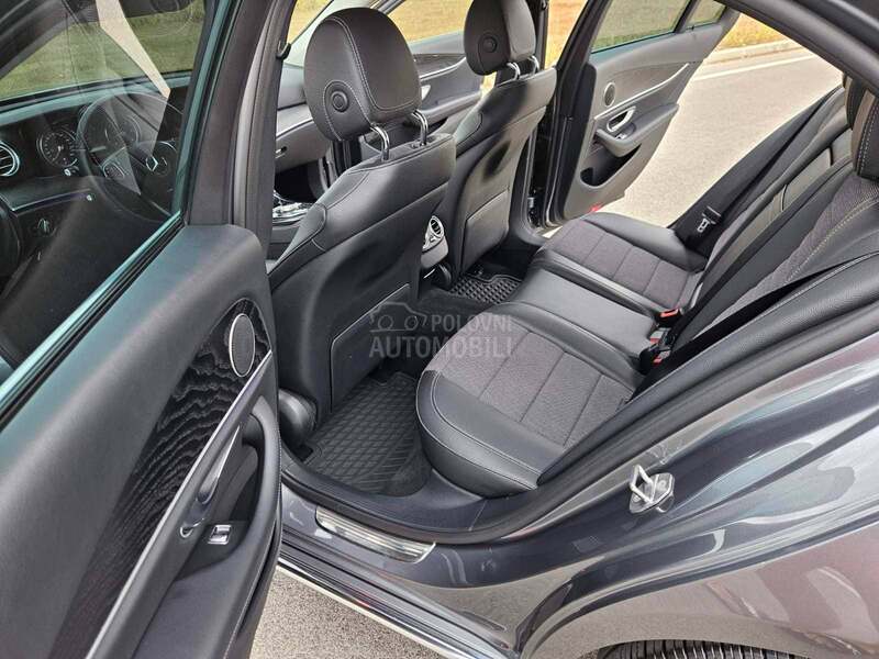 Mercedes Benz E 220 