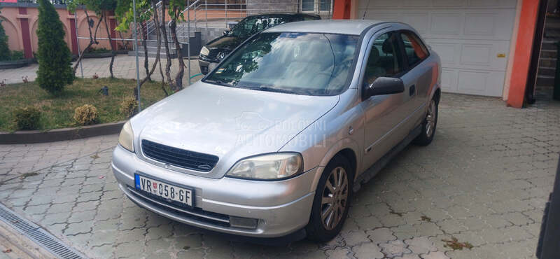 Opel Astra G 1.7
