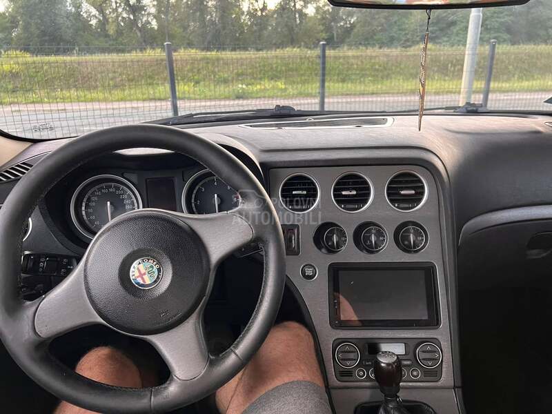 Alfa Romeo 159 