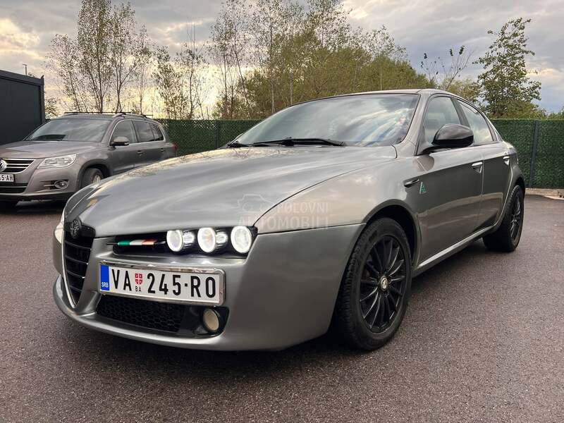 Alfa Romeo 159 