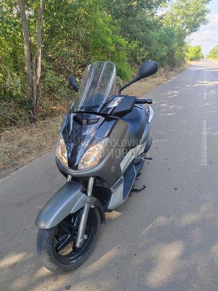 Yamaha 250i