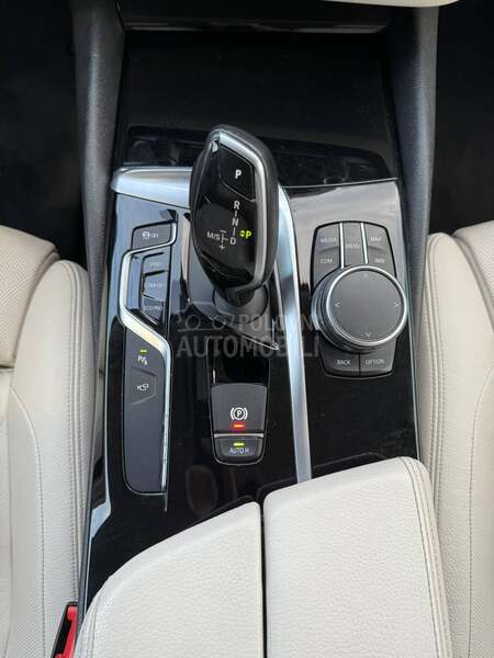 BMW 520 XDrive Indivudal