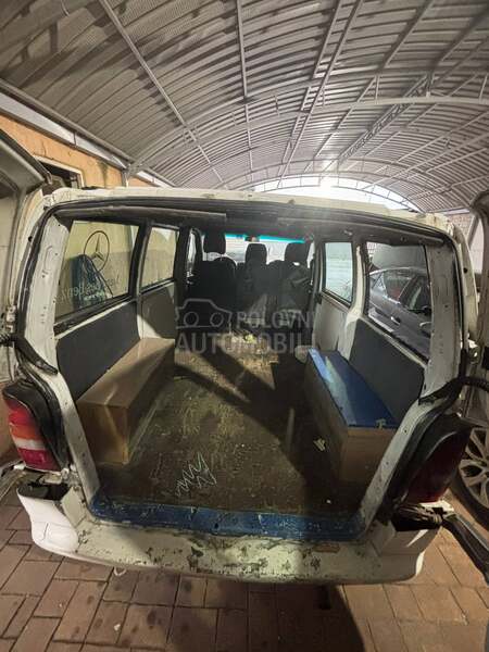 Mercedes Benz Vito 