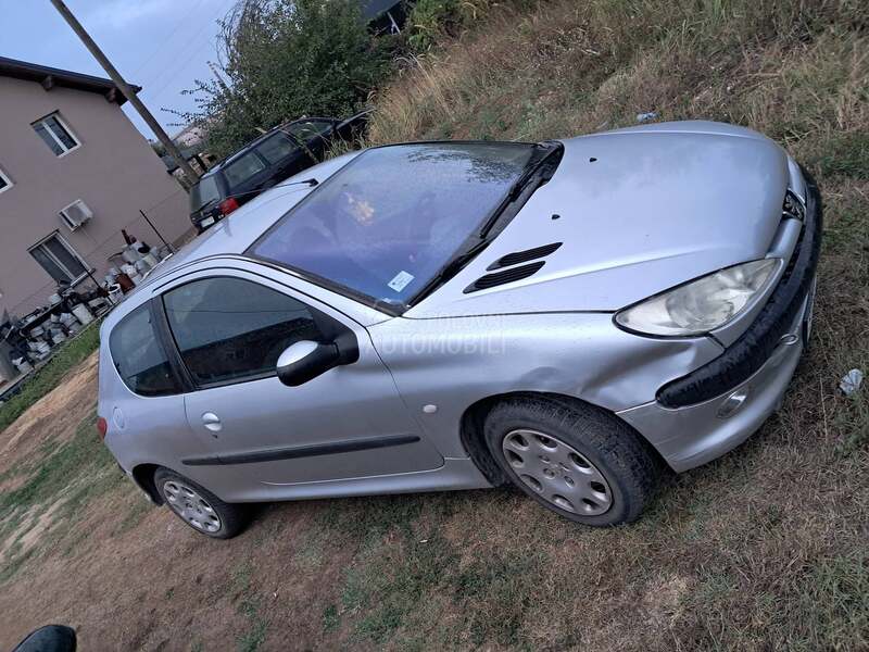 Peugeot 206 