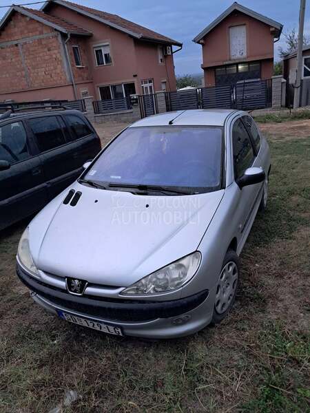 Peugeot 206 