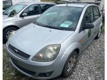 Ford Fiesta 1.4 i 2008. god. -  kompletan auto u delovima
