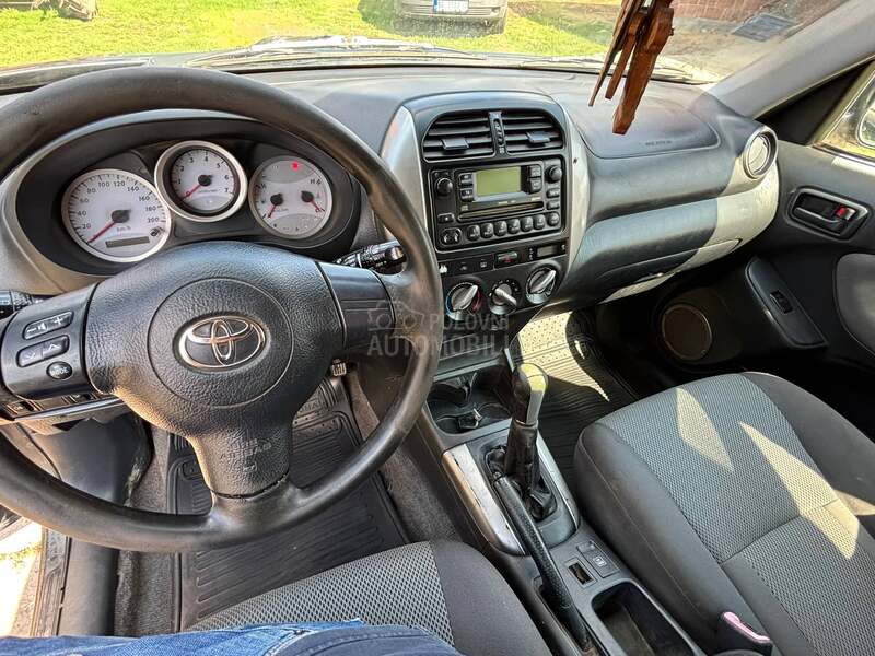 Toyota RAV 4 