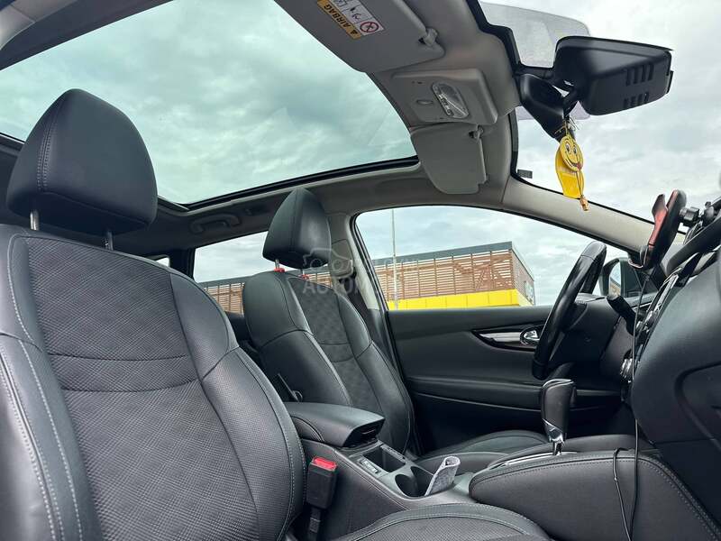 Nissan Qashqai TEKNA reg. 06.2026