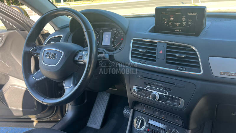 Audi Q3 2.0 tfsi s-tronic