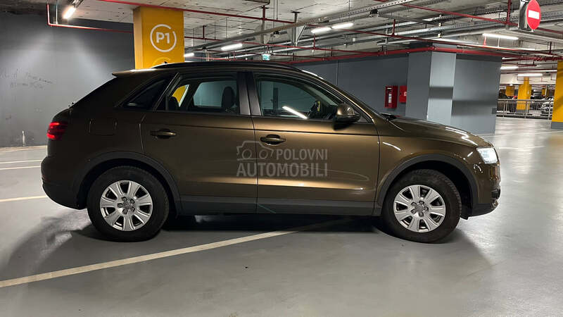 Audi Q3 2.0 tfsi s-tronic
