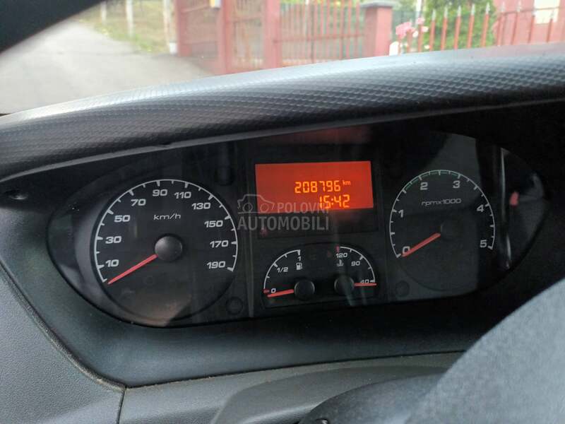 Iveco 35 2,3