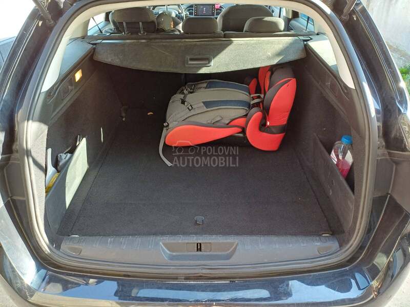 Peugeot 308 308 blue HDI