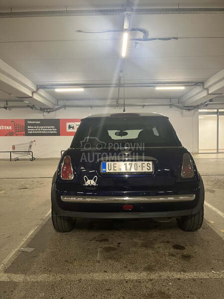 MINI One 