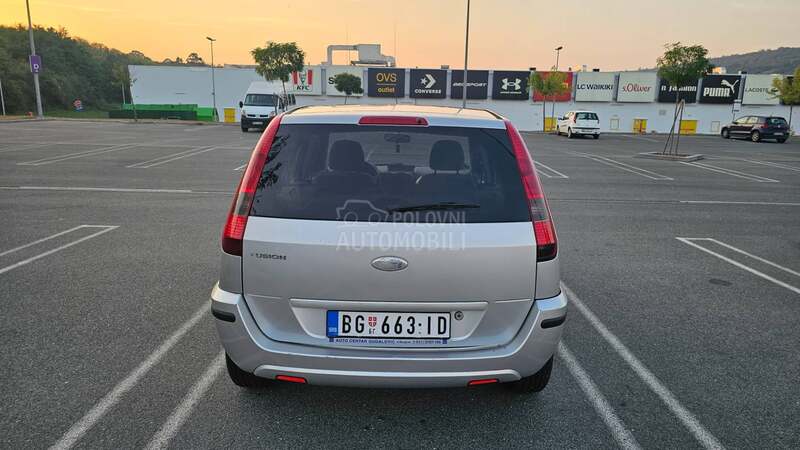 Ford Fusion 